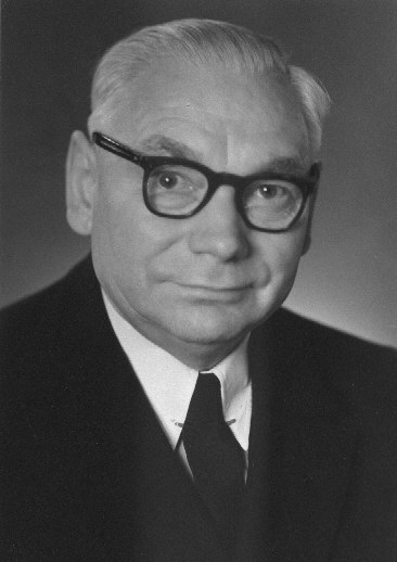 Pastor Max Reichwald